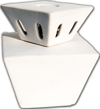 Millefiori Katalysator Duftlampe Lampair Pyramide / weiß